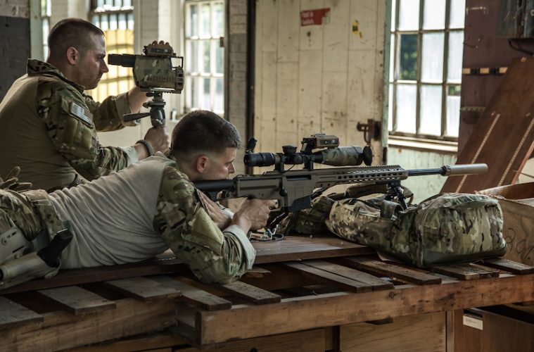 Entfernungsmesser Us Army : Ksk sniper schießen mit wilcox raptar s spartanat