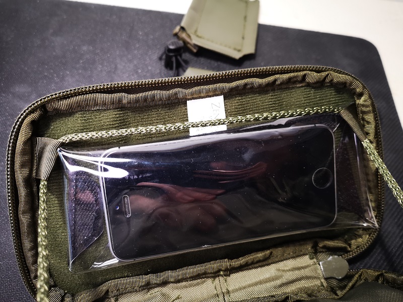 Die Zentauron Digital Admin Pouch, Organzier Smartphone Molle Tasche für  Militär, Polizei und mehr 