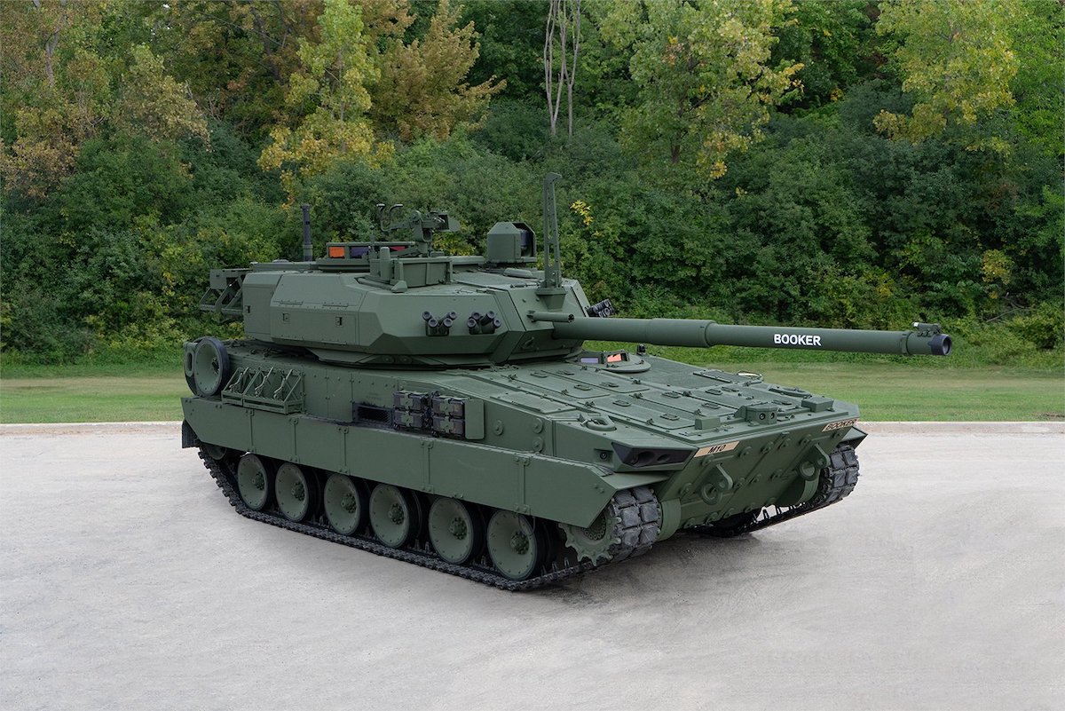M10 Booker fährt mit Horstmann - SPARTANAT